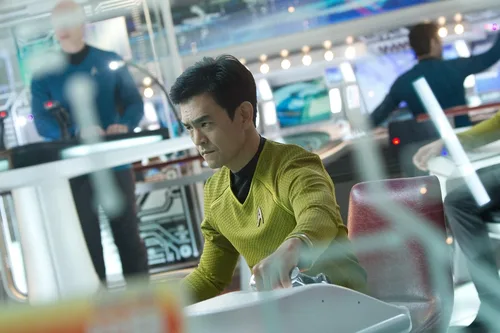 Vista 18 de Star Trek Into Darkness Blu-ray