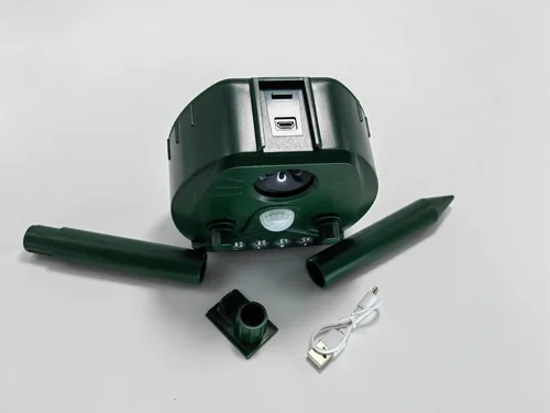 Vista 6 de Repelente solar ultrasónico de animales para exteriores, dispositivos repelentes de ciervos, con flash LED y sensor de movimiento, mapaches