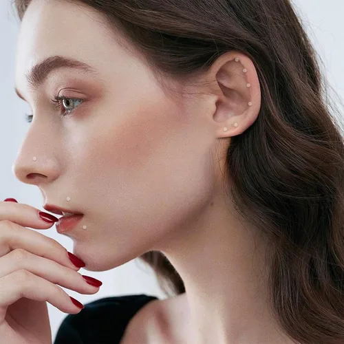 Vista 5 de NEWITIN 100 aretes de nariz transparentes de 0.71 onzas para cirugía, en forma de L, retenedores de piercing transparentes, joyería de piercing