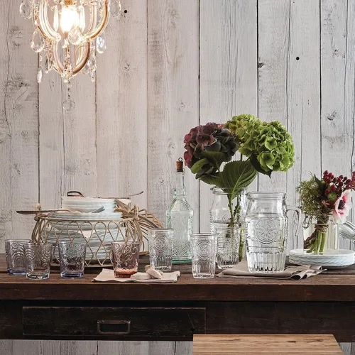 Vista 6 de Bormioli Rocco Jarra romántica y elegante de cristal floral, 60.75 onzas, fabricada en Italia.