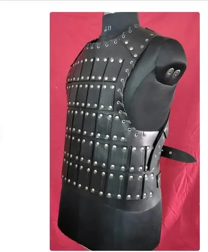 Vista 4 de Pechera bohemia de cuero medieval, armadura de cuero para LARP y cosplay, regalo helloween