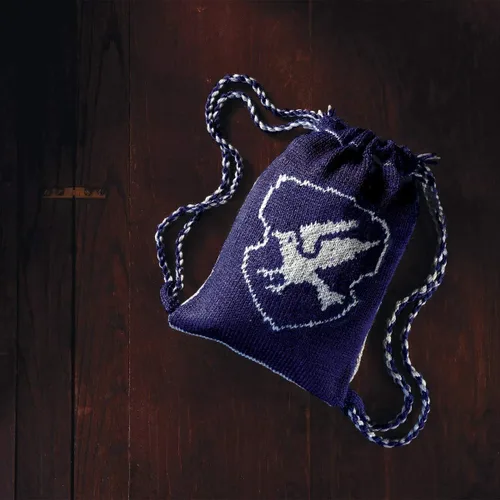 Vista 2 de Hogwarts Ravenclaw - Kit de tejido de mochila reversible Kits de tejido de Harry Potter Wizarding World