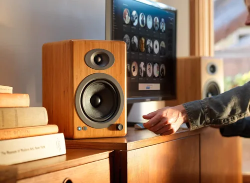Vista 8 de Audioengine Altavoces inalámbricos A5+ para estantería - Altavoces Bambú