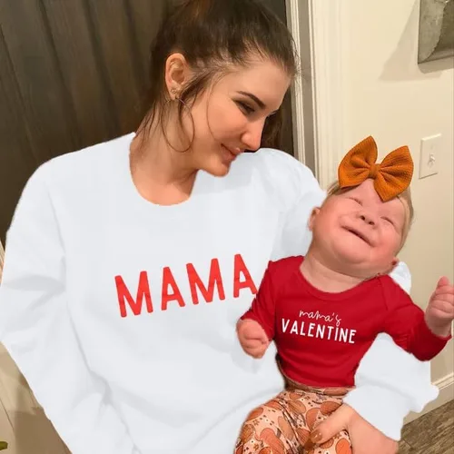 Vista 3 de UNIQUEONE Mommy and Me Valentines Outfits - Valentines Day Shirt Letter Print Crewneck Pullover Sweatshirt Baby Clothes