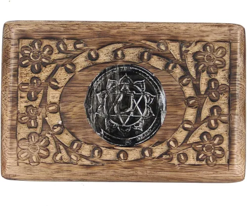Vista 3 de Caja de almacenamiento de madera tallada a mano para chakras (corazón)