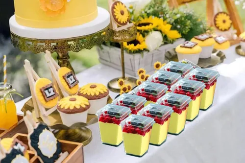 Vista 5 de Tazas de postre transparentes cuadradas de 5 onzas (50 tazas de postre + 50 cucharas)