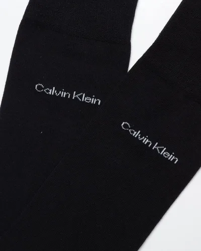 Vista 4 de Calvin Klein Calcetines de vestir para hombre, paquete de 4 unidades, mezcla de algodón suave, calcetines a rayas, calcetines largos casuales