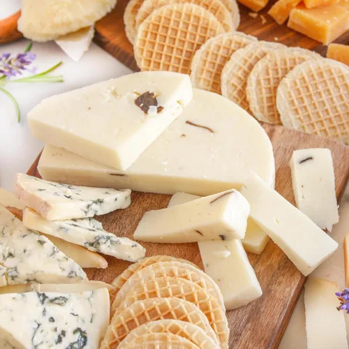 Vista 8 de igourmet 8.5 libras de tesoros de queso gourmet de lujo y aperitivos en caja de regalo, relleno de quesos gourmet, trufas y otras especialidades