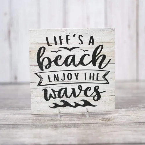 Vista 2 de Life a Beach, letrero de madera blanca de aspecto rústico con texto en inglés "Enjoy the Waves", para decoración de pared, de 8 x 8 pulgadas