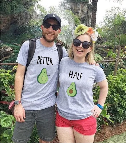 Vista 2 de Camiseta de pareja para él y ella, camiseta divertida para pareja Better&Half Summer 1 pieza