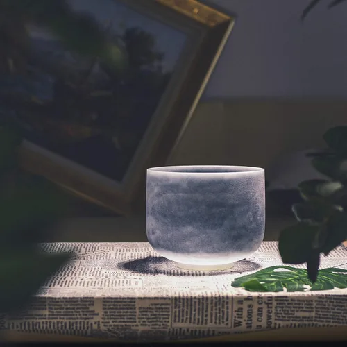 Vista 3 de TOPFUND Moldavite - Cuenco de cristal con infusión de 432 Hz C Note de 8 pulgadas, chakra raíz con funda de transporte resistente y mazo de gamuza