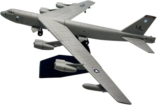 Vista 2 de 1/200 Escala B-52 Stratofor de largo alcance subsónico Jet Powered Strategic Bomber Metal Militar Diecast Plane Model Gift Ornament Collection