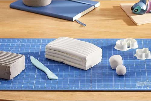 Vista 4 de Sculpey Fun Express Original White - Arcilla polimérica no tóxica, arcilla para horno, 8 libras, ideal para modelar, esculpir, vacaciones, bricolaje