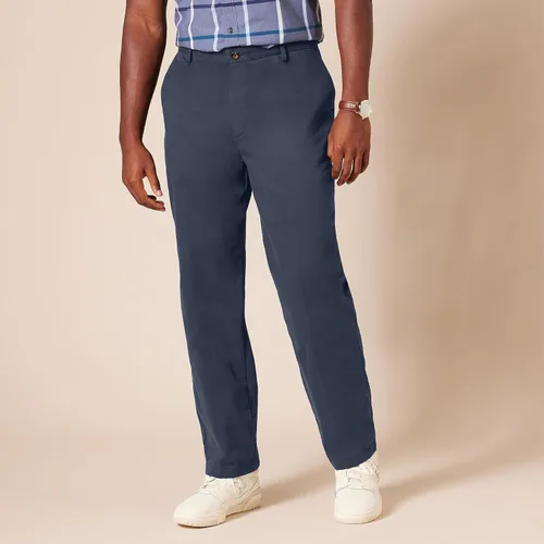 Vista 6 de Tienda Essentials Pantalón chino de corte clásico, resistente a las arrugas, sin pinzas, para hombre (disponible en tallas grandes y altas)