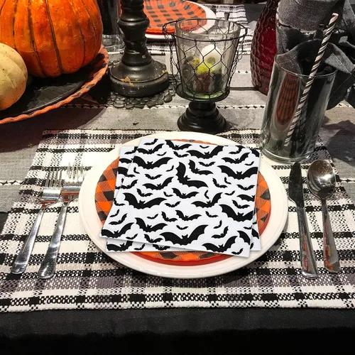 Vista 7 de AnyDesign Paquete de 80 servilletas de papel de Halloween de 6.5 x 6.5 pulgadas, servilletas de papel desechables de murciélago negro, servilletas