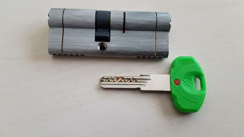 Vista 2 de SECUREMME K22 EVO/Cerradura de Alta Seguridad/con 5 Llaves (30/50)