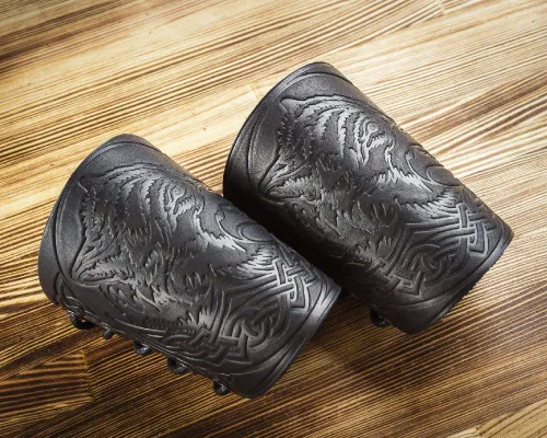 Vista 11 de 100% Genuine Leather Handmade Wrist Cuffs Bracers - LARP Gauntlet - Real Leather Wristbands - LARP Accessories Viking Cosplay Armor Bracelet