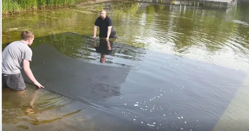 Vista 2 de Pro - Alfombrilla de malezas para lago y estanque para un fondo natural y libre de malezas, control de malezas fácil y seguro