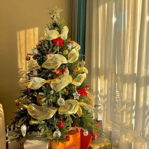 Vista 3 de Red de malla de alambre con purpurina dorada, cinta metálica para decoración del árbol de Navidad, guirnalda de cinta, lazo de corona
