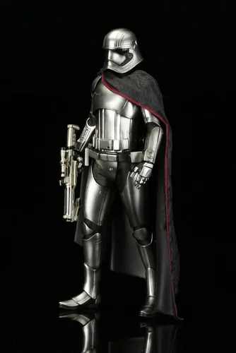 Vista 3 de Kotobukiya - Star Wars: Episodio VII: El Despertar de la Fuerza: Capitán Phasma ArtFX + estatua
