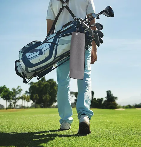 Vista 3 de Juego de toallas de golf con patrón de gofre de microfibra, toalla de golf triple con clip para bolsa y kit de herramientas de cepillo con limpiador