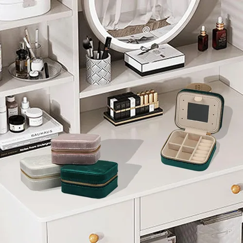 Vista 7 de Jwinkumy Mini organizador de joyas caja de viaje con espejo, portátil, pequeño, soporte de almacenamiento de terciopelo para anillos, aretes