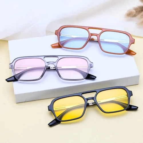 Vista 5 de BAWUYI Gafas de sol estilo aviador cuadradas retro de los años 70 para mujeres y hombres, de moda, vintage, planas, estrechas, tintadas, UV400