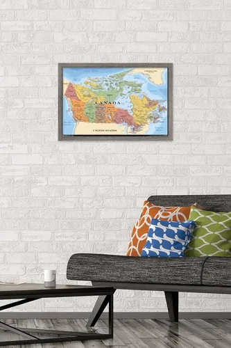 Vista 2 de Trends International Map - Póster de pared de Canadá de 14.725 x 22.375 pulgadas, versión con marco en color madera rústica