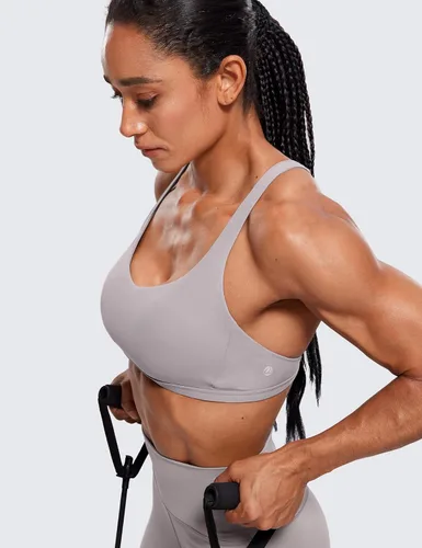 Vista 4 de CRZ YOGA Sujetador deportivo con tirantes para mujer, brasier con tirantes cruzados y acolchado de soporte medio, brasier sexy para yoga