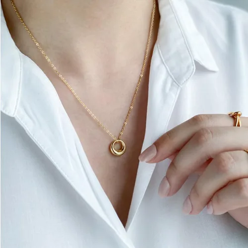 Vista 2 de LLWOM Collar de oro para mujer, collar de estrella de David con circonita cúbica chapada en oro de 14 quilates, collar contra el mal de ojo, collar