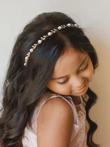 Vista 8 de SWEETV Diadema para niña de flores, perlas plateadas, para boda, princesa, accesorios para el cabello, para fiesta de cumpleaños, primera comunión