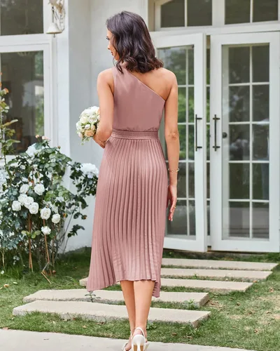 Vista 3 de GRACE KARIN Vestido de satén de verano 2023 con un hombro descubierto para mujer, sin mangas, plisado, vestido midi sexy de cóctel