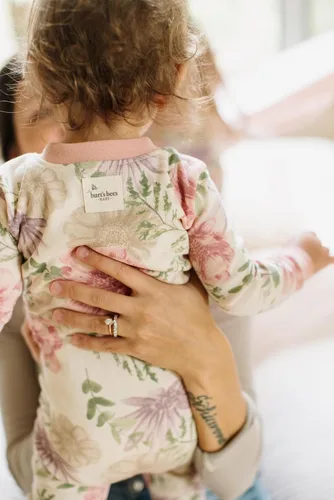 Vista 57 de Burt's Bees Baby Pijama para bebé niña, 100% algodón orgánico, pijama de una pieza, overol diagonal con cremallera, ajuste cómodo