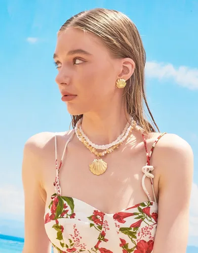 Vista 3 de Collar de concha dorada para mujer con arena de playa y cuentas de estrella de mar, gargantilla de cadenas de océano, collar de moda de verano
