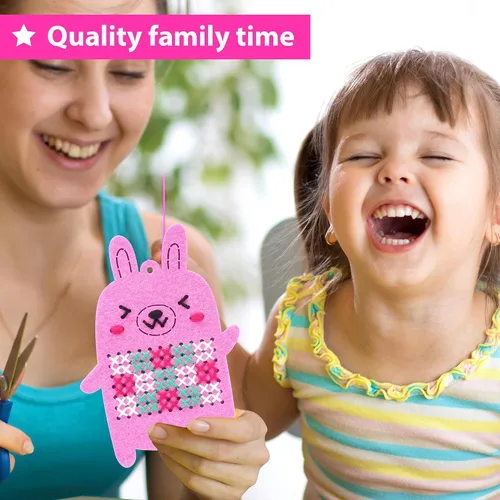 Vista 6 de KRAFUN Kits de Punto de Cruz para Niños Principiantes, 4 Llaveros de Punto de Cruz Artes y Manualidades con Animales, Unicornio, Kit de Bordado