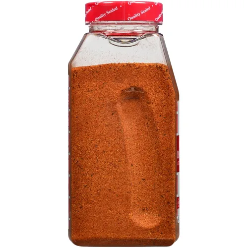 Vista 10 de Lawry's Chipotle Cinnamon Rub, 27 onzas – Un recipiente de 27 onzas de Chipotle Cinnamon Rub hecho de chile chipotle, canela y pimentón perfecto