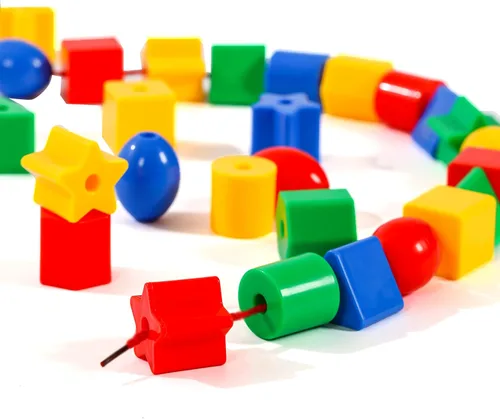 Vista 4 de KUTOI Juguetes para niños pequeños – Juego de cuentas grandes con cordones para habilidades motoras finas y coordinación ojo-mano – 36 cuentas y 6