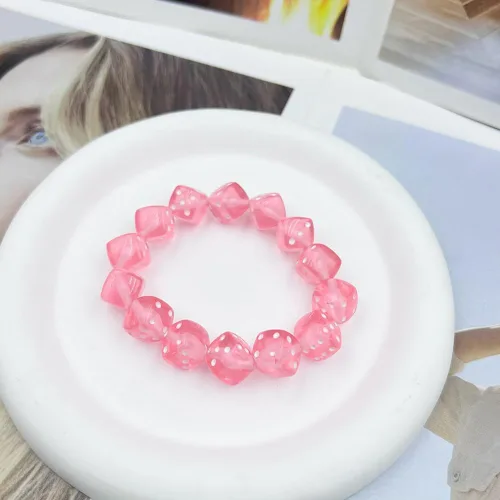 Vista 6 de rgwtgkyh Pulsera de dados para mujeres y hombres, color verde, rosa, negro, pulseras elásticas de dados acrílicos para niños y niñas, regalos