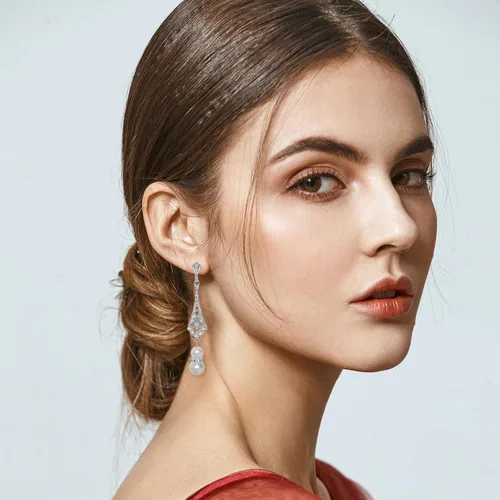 Vista 6 de Aretes colgantes de perlas de los años 20, aretes plateados de boda vintage para mujer