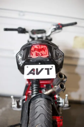 Vista 4 de AVT TNT 125 / TNT 135 Kit eliminador de guardabarros - 2 luces LED TNT125 / TNT135 v2