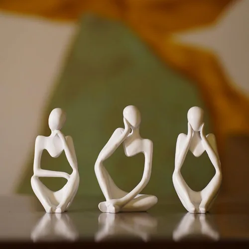 Vista 6 de Estatua de estatua de figura pequeña, escultura de resina para sala de estar, decoración del hogar, adornos escandinavos de escritorio (negro)