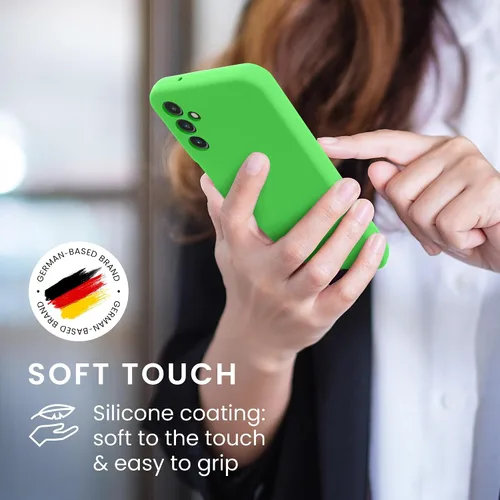 Vista 4 de kwmobile Funda Compatible con Samsung Galaxy A14 5G - Funda de teléfono de TPU y silicona con acabado suave - Verde Lima