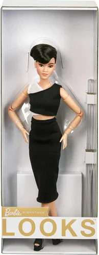 Vista 6 de Barbie Signature Looks Doll (Petite, Brunette Pixie Cut) Muñeca de moda totalmente posable con falda midi negra para coleccionistas Multicolor