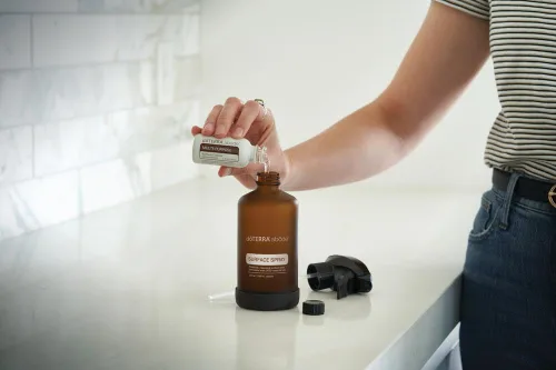 Vista 3 de doTERRA Abode Cleaner Concentrado - Paquete de 4
