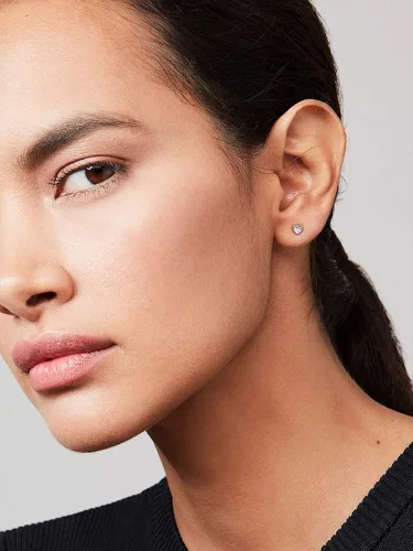 Vista 3 de Ted Baker Neena Nano - Pendientes de tuerca con forma de corazón opciones de tono plateado o oro rosa Latón cristal