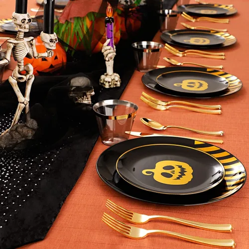 Vista 6 de KIRE - 25 platos de plástico negro y dorado para invitados de Halloween con diseño de calabaza sonriente, incluye 50 piezas de platos negros, 150