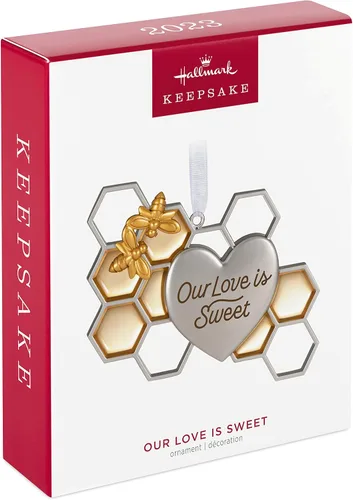 Vista 3 de Adorno de Navidad Hallmark Keepsake 2023, Nuestro amor es dulce, Abeja y panal