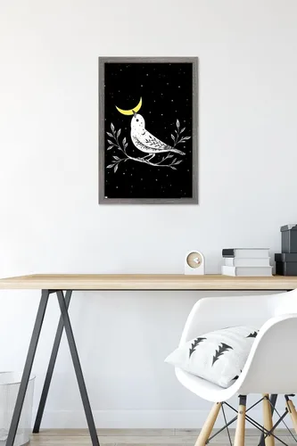 Vista 6 de Trends International Dibujo episódico - Póster de pared de pájaro lunar Versión enmarcada Barnwood