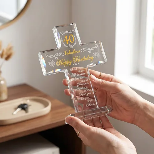 Vista 2 de Regalos de 40 cumpleaños para mujeres y hombres, soporte de cruz de vidrio grabado con 40 y fabulosos regalos religiosos para ella, ideas de regalos