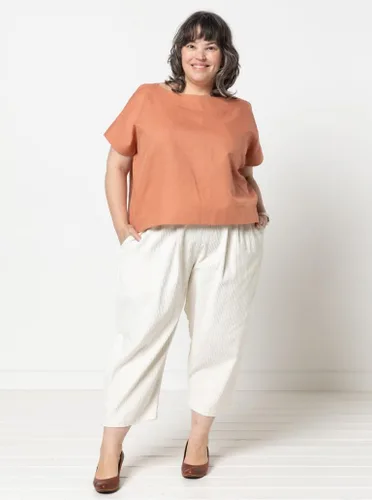 Vista 2 de Style Arc Sewing Pattern - Ethel Designer Top (Sizes 10-22)